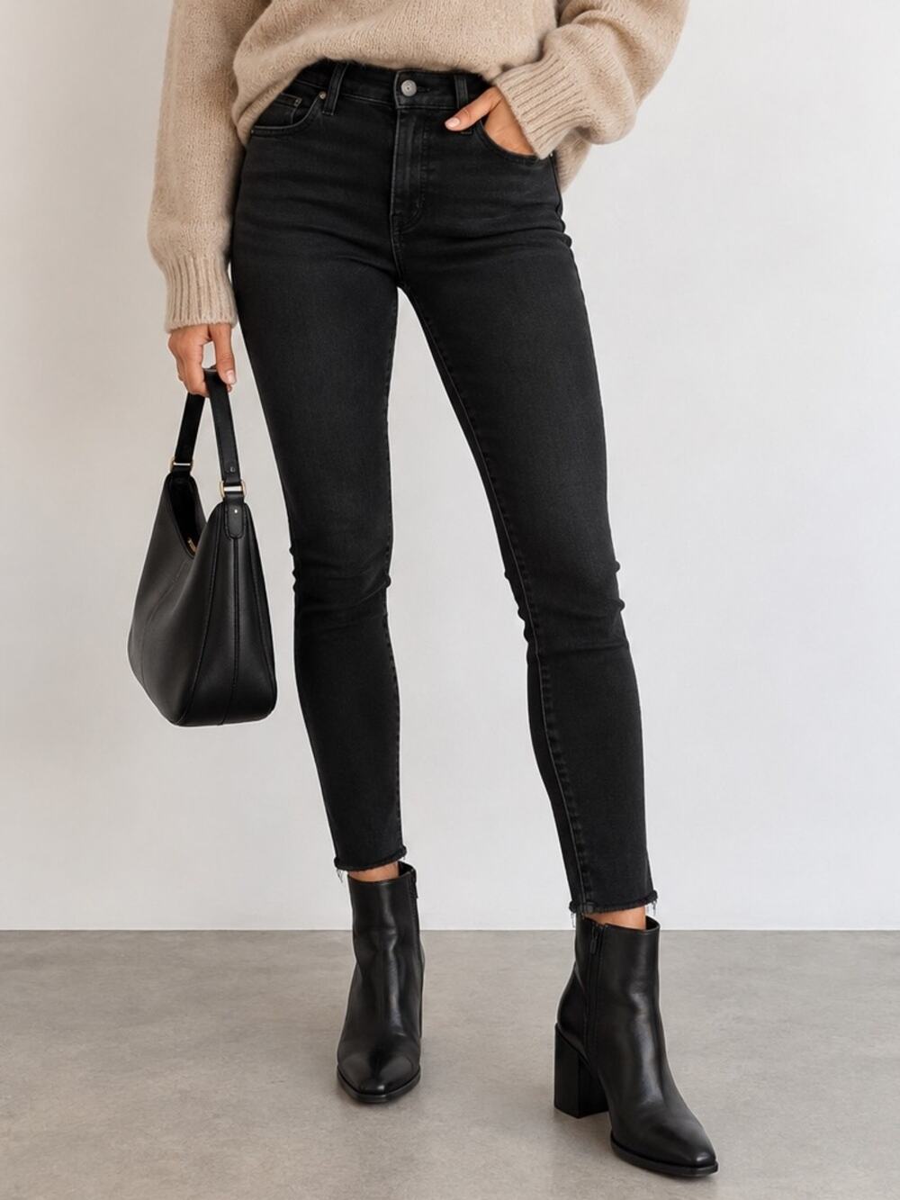 Joe's Jeans Women's Faded Black Skinny Jeans High Rise Raw Hem Size 26